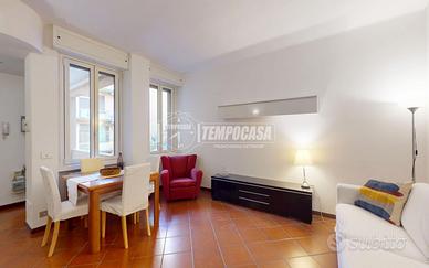 TRILOCALE CON DOPPI SERVIZI