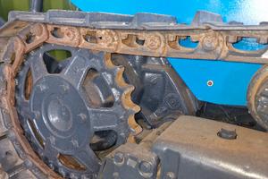 trattore cingolato 55 cv