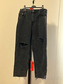 jeans neri strappati
