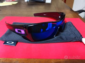Occhiali da sole Oakley Batwolf 9101-08 Polarizzat