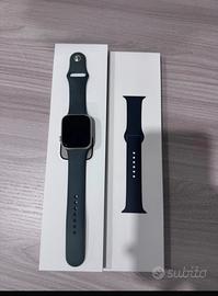 Apple Watch Series 8 GPS 45mm – Alluminio + 2 Cint