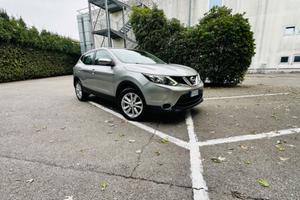 Nissan Qashqai 130CV.Gancio di traino omologato.EU