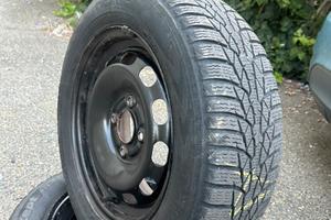 4 gomme  cerchi invernali nokian 175 65 14
