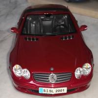 MERCEDES-BENZ SL CABRIOLET (2001), 1/18 MAISTO