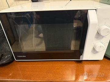 Forno a microonde Toshiba