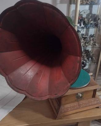 Grammofono a tromba