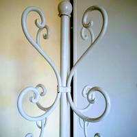 Attaccapanni in ferro battuto color bianco