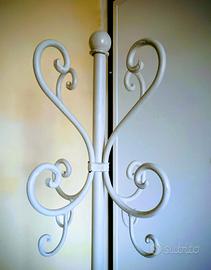 Attaccapanni in ferro battuto color bianco