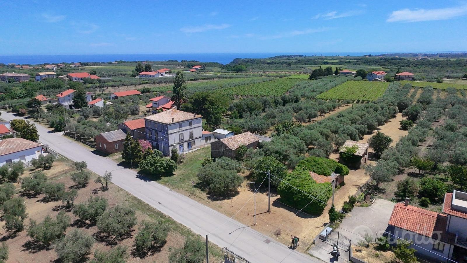 Terreno edificabile 2.000mq e rudere S.v. Chietino - Altro