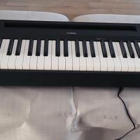 pianoforte yamaha p 143
