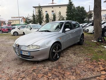 Alfa Romeo 147 1.9 JTD 115CV Distinctive G.Traino