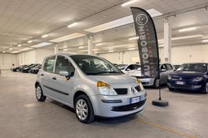 Renault Modus 1.2 16V Luxe Privilège