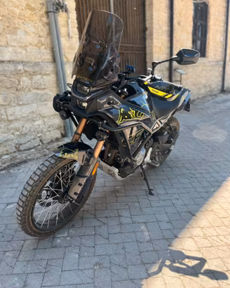 CF MOTO 450 MT 2026 + AKRAPOVIC