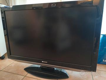 TV Sharp 42 pollici.