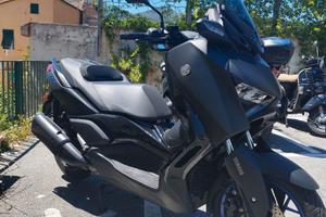 XMax 300