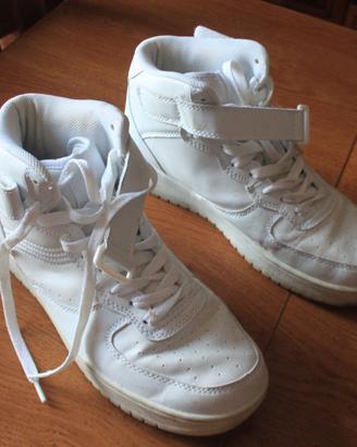 Scarpe sportive bianche Unisex “Victory” N. 40