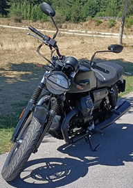 Moto Guzzi V7 Stone 850