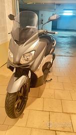 Yamaha X-max 125 cc