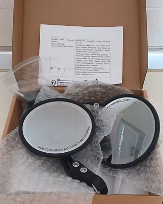 specchietti retrovisori universali per moto 