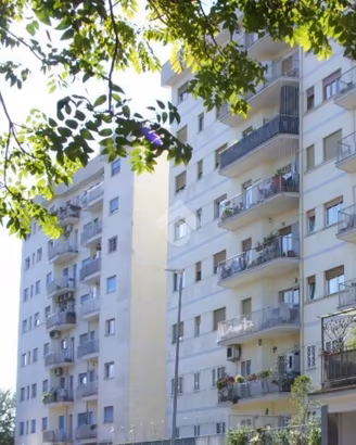 3 LOCALI A ROMA