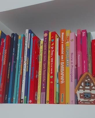 raccolta di libri per bambini (Fiabe)