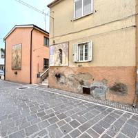 CASA SEMINDIPENDENTE A ATRI