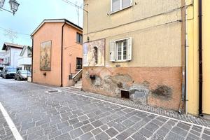 CASA SEMINDIPENDENTE A ATRI