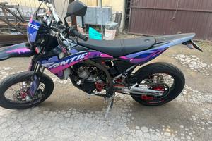 moto fantic 
