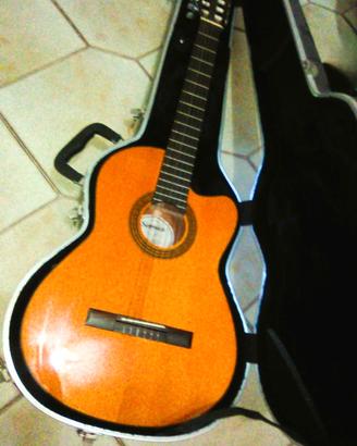 CHITARRA CLASSICA/ELETTRIFICATA SLIM BODY