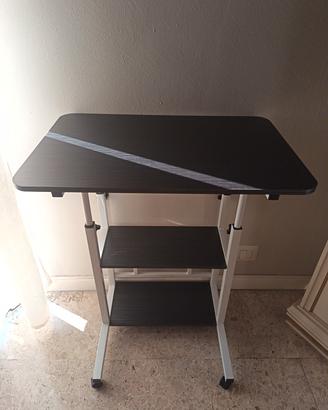 scrivania da PC 
