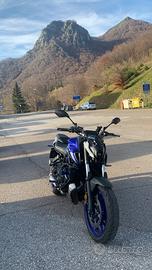 moto Yamaha MT 07