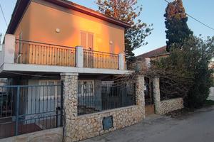 Villetta con giardino a Marausa Lido. Vicino mare