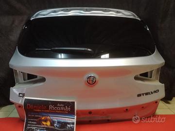 portellone e Stop Dx-SX Alfa Romeo Stelvio 