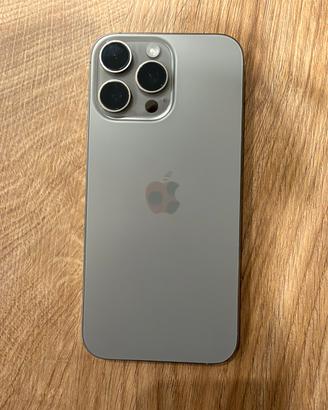 iPhone 16 Pro Max 256 GB – Titanio Naturale