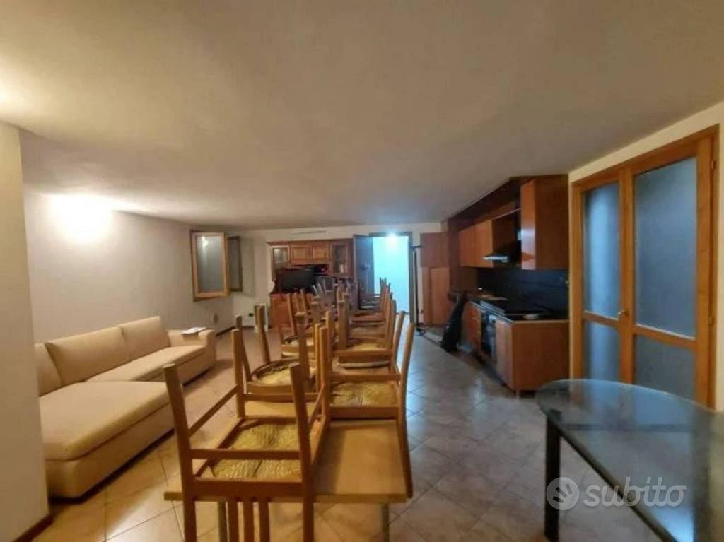 Immobile in asta di 66007 m² a Pagazzano - Altro