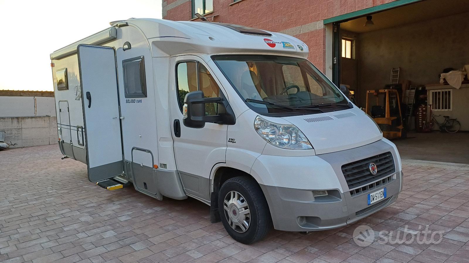 Semintegrale Burstner Solano695T - Caravan e Camper In vendita a  Forlì-Cesena