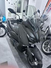 Yamaha xmax 300