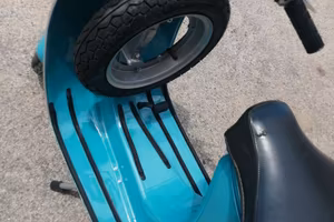 Vespa 50R