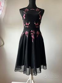 Taglia XS abito elegante ricamato fiori Orsay