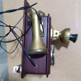 ANTICO TELEFONO A MURO