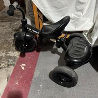 Triciclo 4 in 1