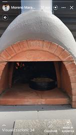 Forno per pizza a legna carrellato su ruote