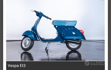Vespa 125 Primavera ET3 C.E.R.C.O
