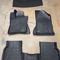 Kit Tappeti Auto Jeep Compass.