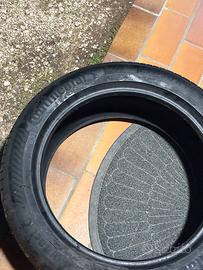 Gomme continental 4 stagioni 235/50 R19