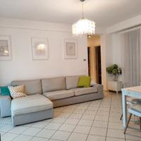 Divano Kivik di Ikea con chaise-lounge