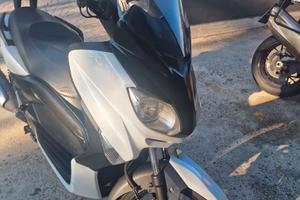 X max 250
