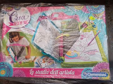 gioco crea idea lo studio dell'artista