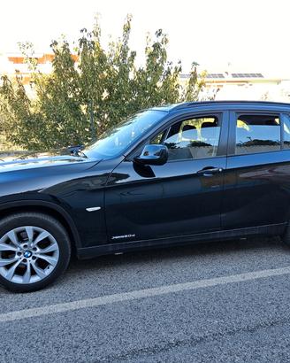 BMW X1 nera 20d XDrive 4x4 CV 177 automatica