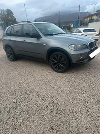 BMW X5 3.0 V6 2009 270.000 km